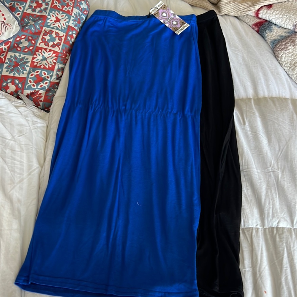 Brand new Women’s pencil skirts 2 in a bundle